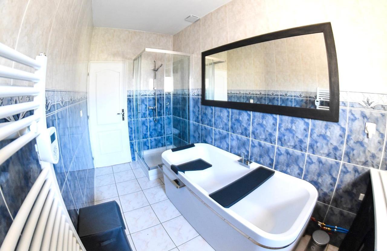 Spacieux T5, Terrasse, Proche Centre,Parking Prive 페르피냥 외부 사진
